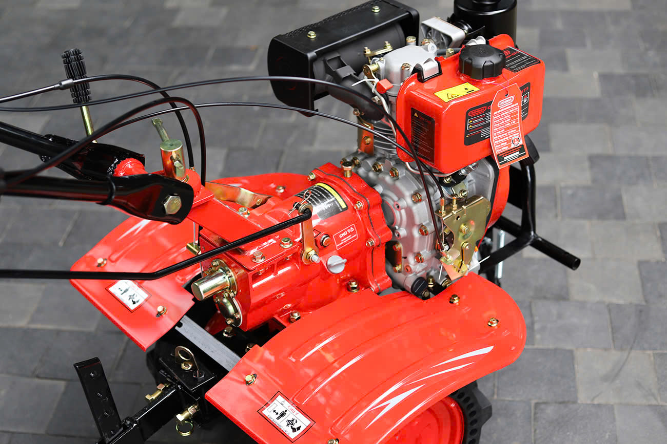 Top 5 Máy Xới Đất Mini Cho Nhà Vườn Tốt Nhất 2026 – Bền, Khỏe, Giá Rẻ - Ảnh tư liệu tại TAN LUA