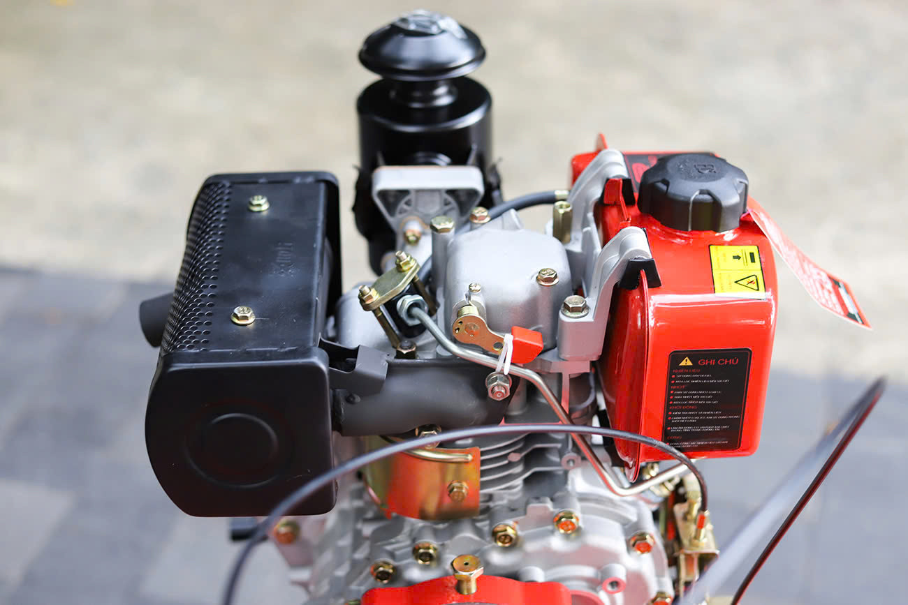 Máy Xới Đất Chạy Dầu 6.5HP Oshima XDD-173 Chính Hãng | Giá Tốt Tại Điện Máy Tấn Lụa - Góc nhìn 7